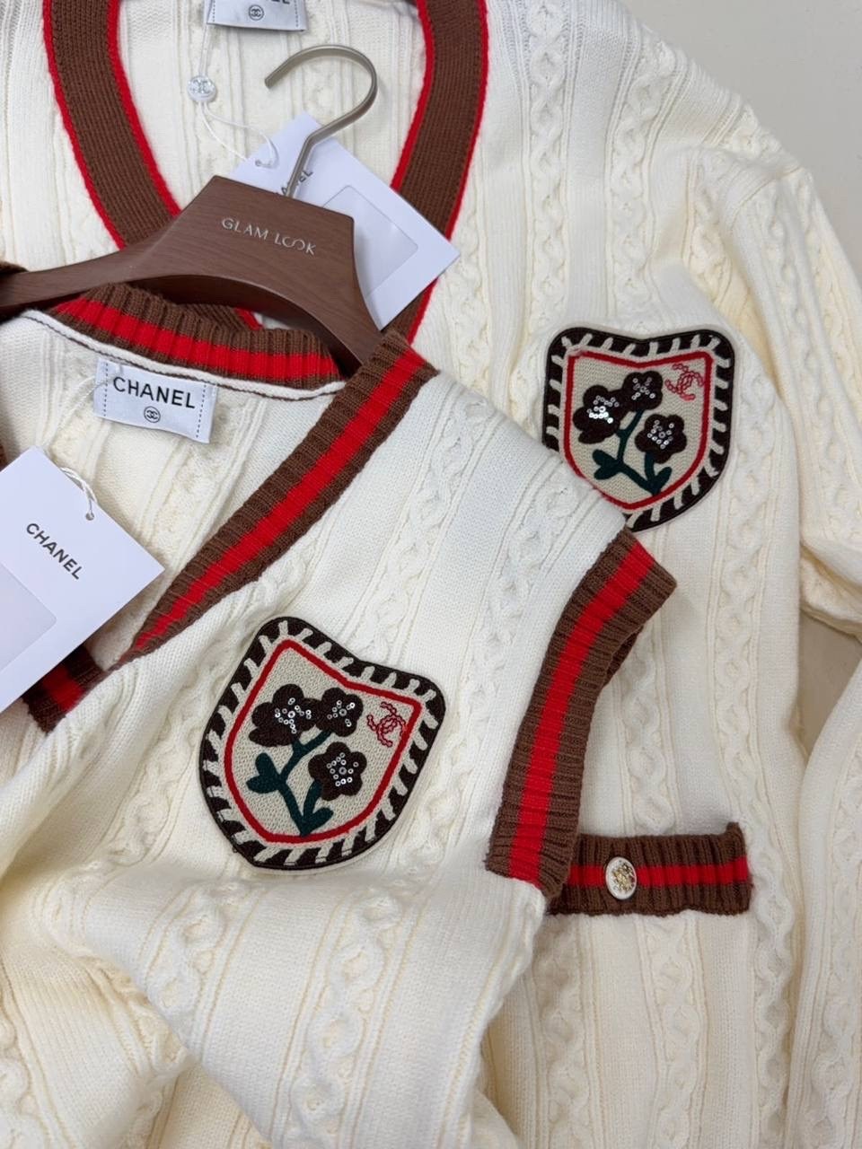 белый кардиган гуччи,вязаный кардиган в стиле gucci,gucci хлопковый кардиган,кардиган вязаное,кардиган gucci