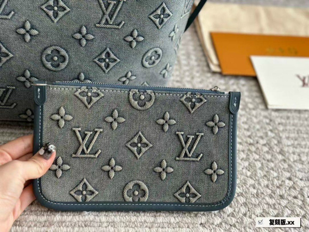 сумка женская louis vuitton,cумка louis vuitton,сумка луи виттон голубая,louis vuitton сумка на плечо,модная женская сумка