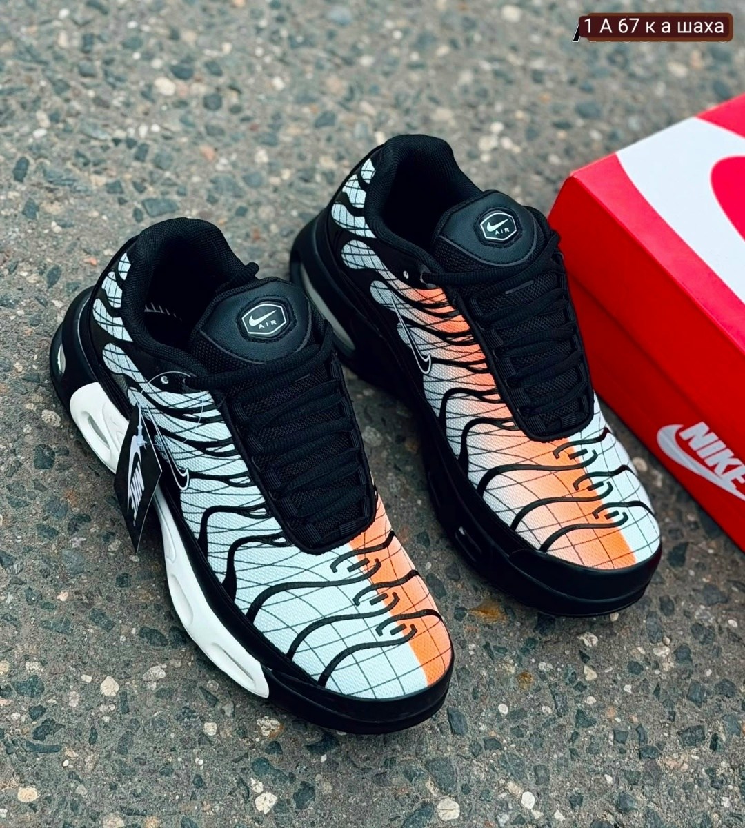 кроссовки nike air max tn plus,nike air max tn plus,кроссовки мужские nike air max plus,кроссовки nike air max tn plus ultra белые с серым,кроссовки nike air max plus