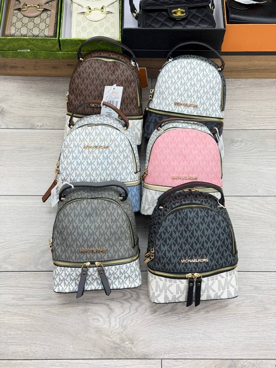 женские рюкзаки,рюкзак,рюкзак женский michael kors,michael kors рюкзак,рюкзаки рюкзаки