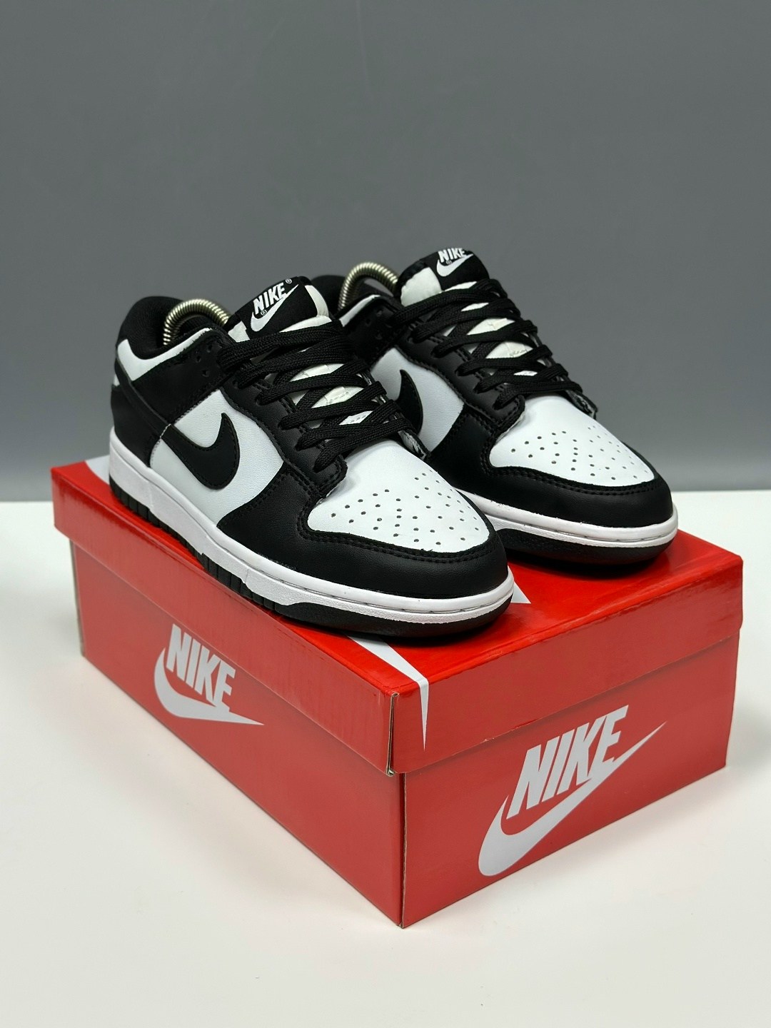 кроссовки nike dunk low black white,кроссовки nike dunk low sb,кроссовки nike dunk low retro white black,nike dunk low black white,кроссовки nike dunk low