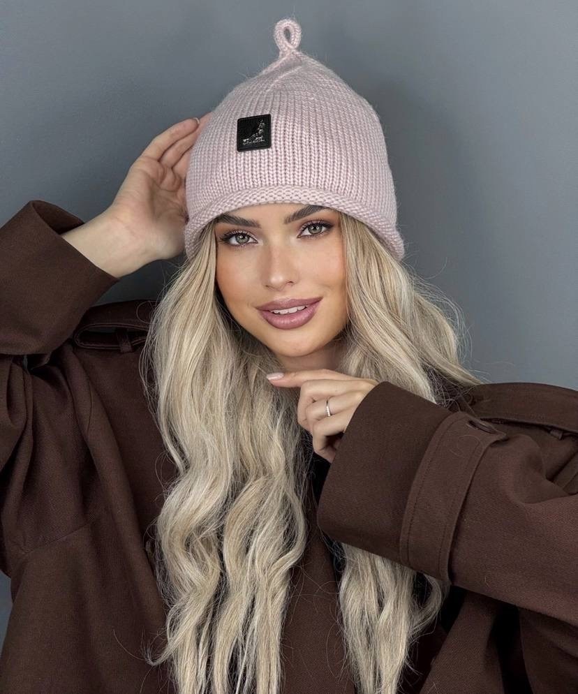 трендовая шапка,шапка kangol,шапка,зимняя женская шапка с крючком,шапка бини в рубчик карл a&t fashion