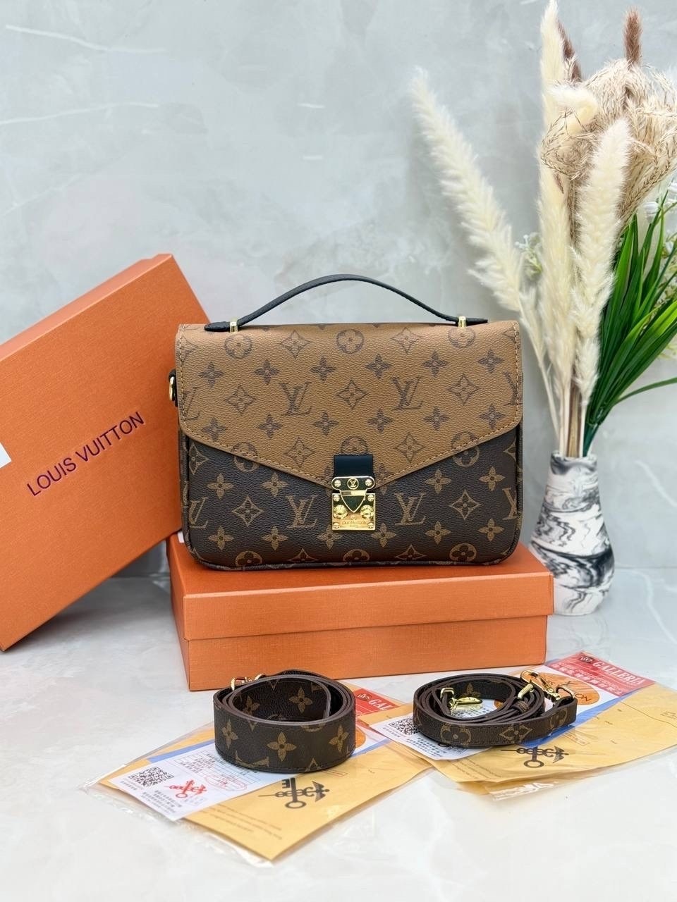 сумка pochette metis louis vuitton,женская сумка louis vuitton,сумка louis vuitton,сумка луи виттон,сумка louis vuitton montaigne mm
