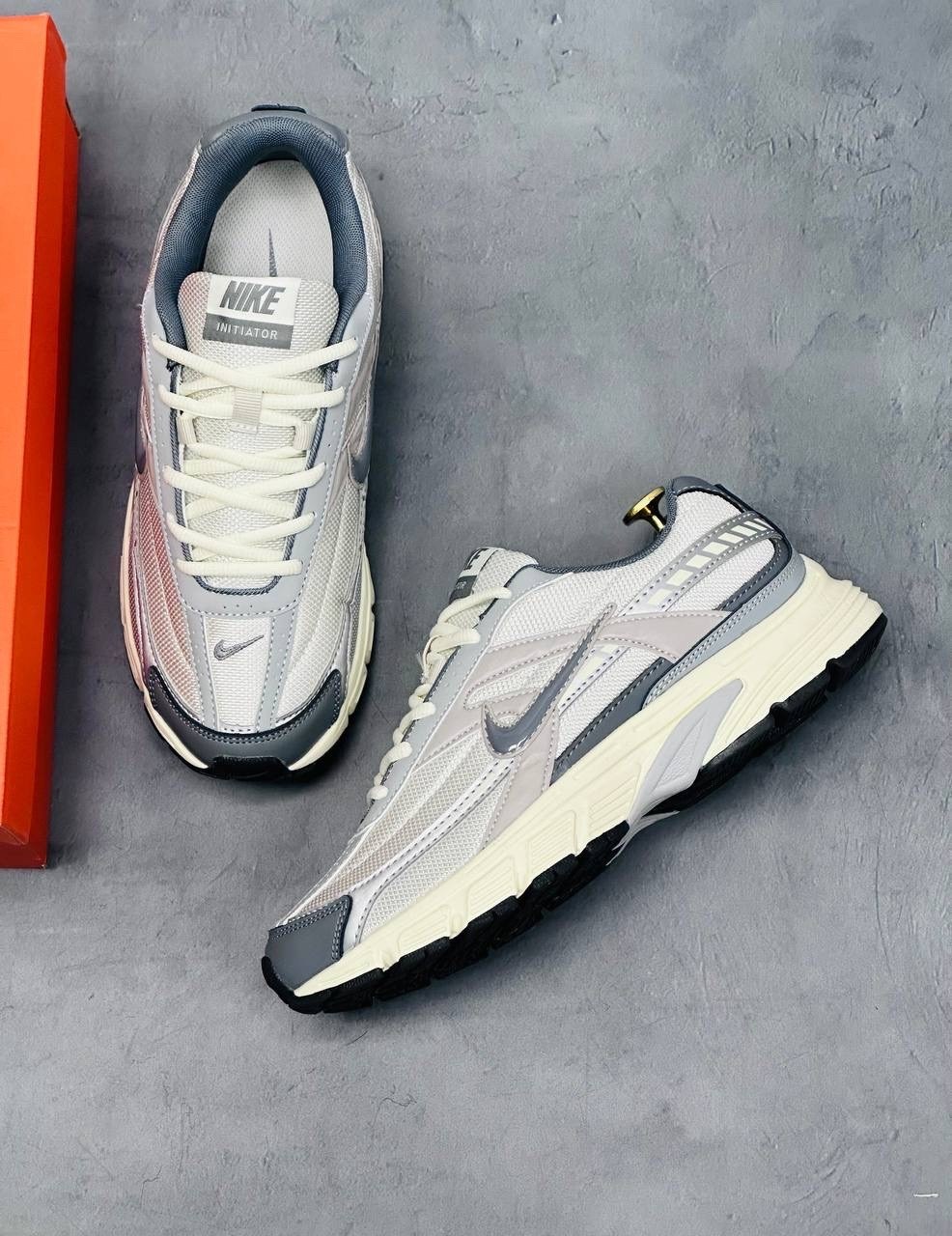 кроссовки nike initiator,женские беговые кроссовки nike initiator,кроссовки для бега nike initiator,nike initiator,кроссовки мужские nike