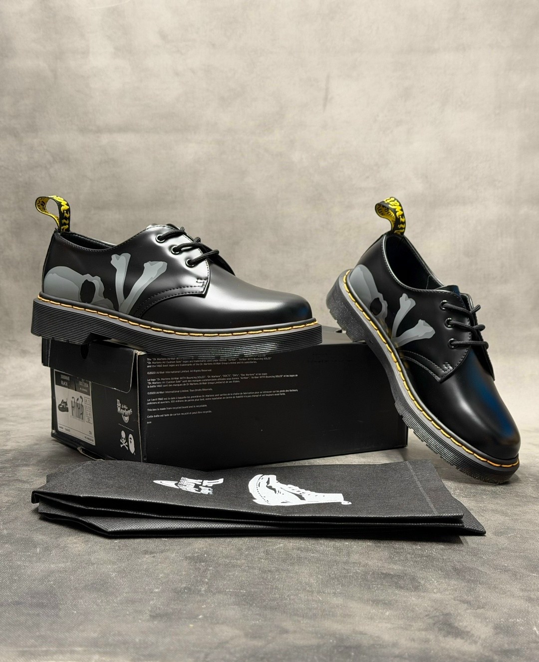,ботинки dr martens 1461 mastermind world x bape,мартинсы бейп,ботинки dr martens,bape dr martens