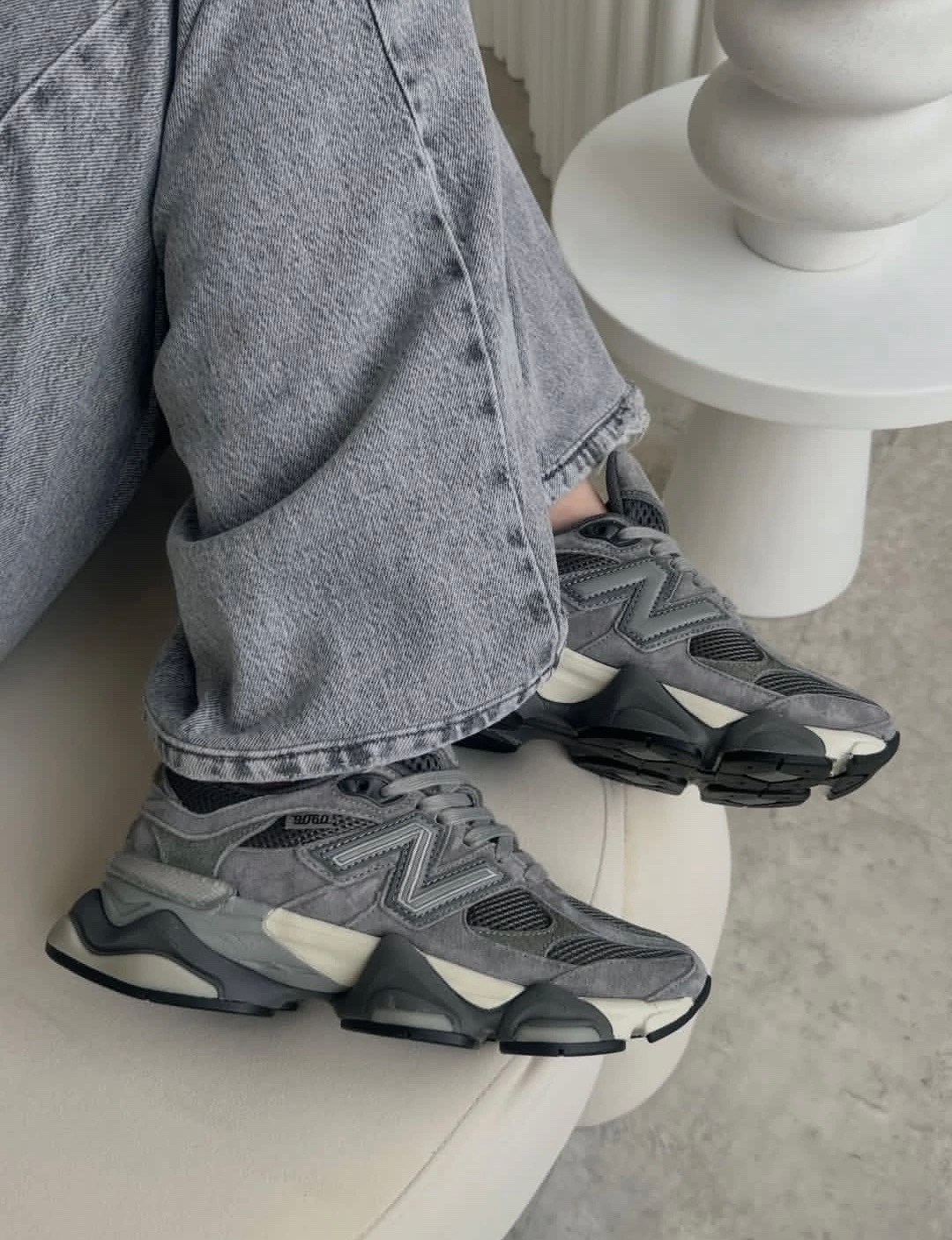 new balance 9060 grey,кроссовки new balance 9060,кроссовки new balance 9060 36-41 серые,кроссовки new balance,new balance 9060 серые