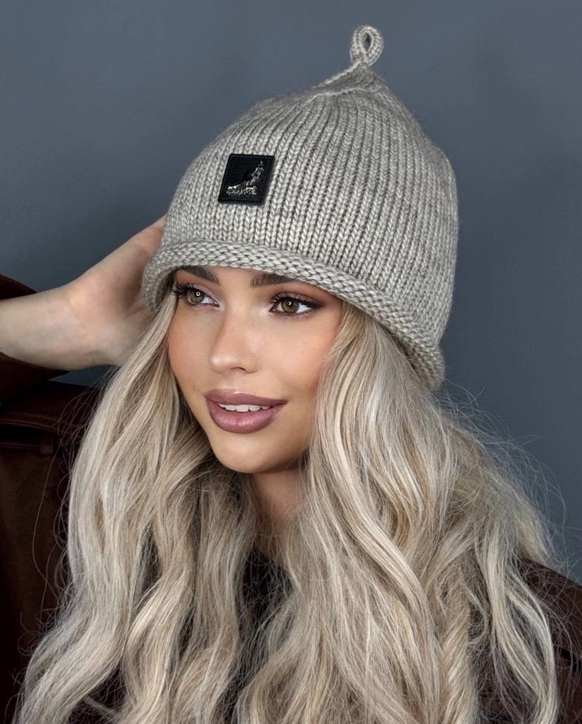 трендовая шапка,шапка kangol,шапка,зимняя женская шапка с крючком,шапка бини в рубчик карл a&t fashion