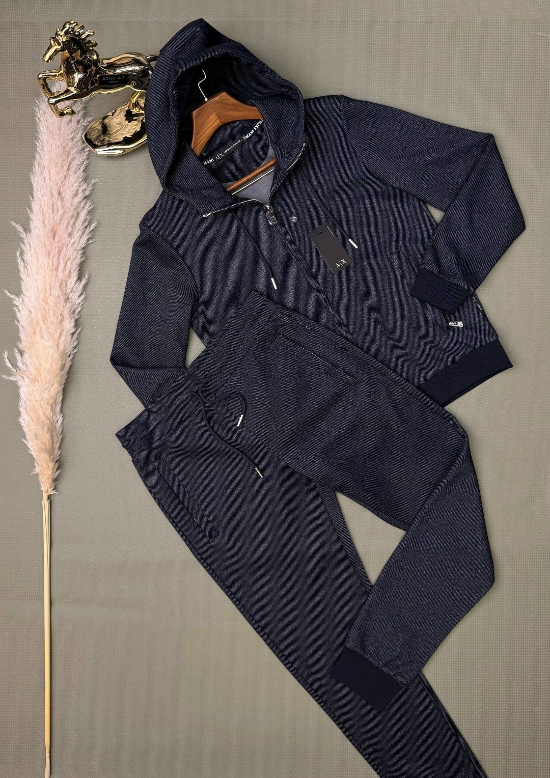 brunello cucinelli спортивный костюм,спортивный костюм loro piana,костюм спортивный stefano ricci,спортивные костюм,костюм спортивный мужской