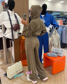 Костюм