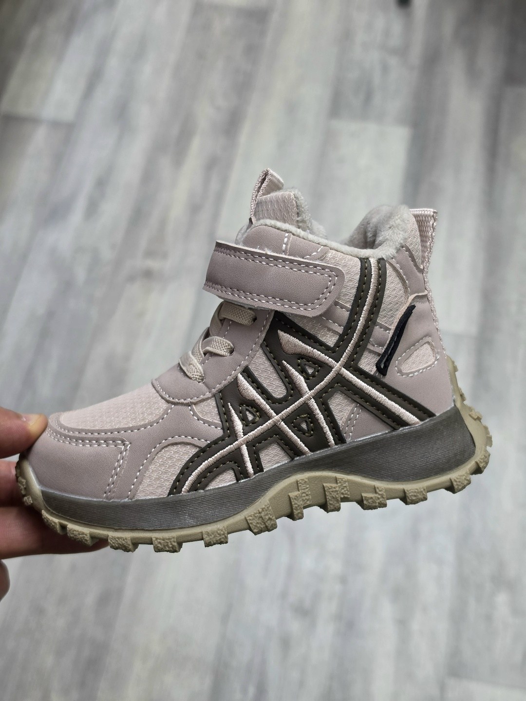 зимние кроссовки,кроссовки мужские зимние asics,зимние кроссовки asics gel kahana 8 hi,,зимние кроссовки asics