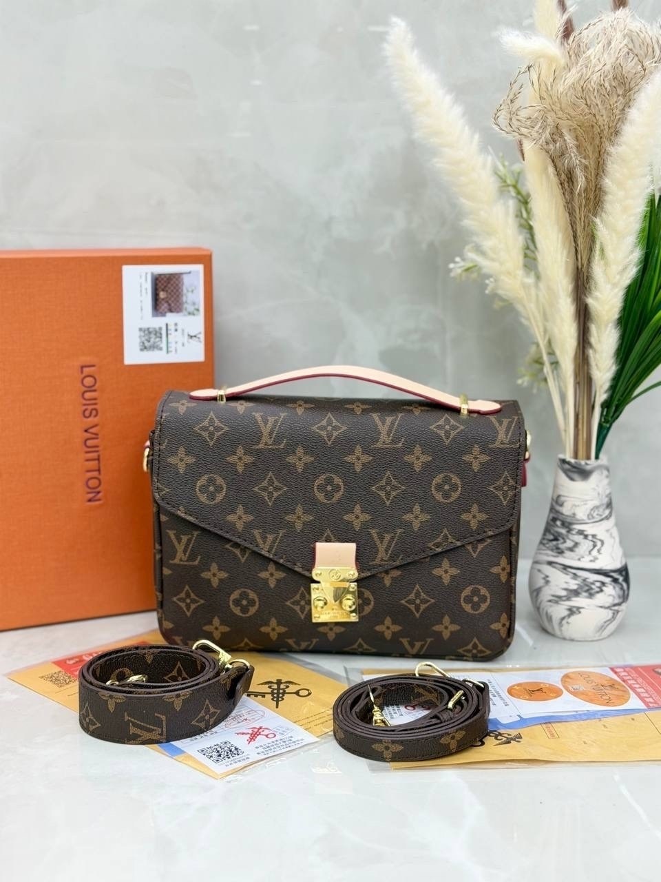 сумка pochette metis louis vuitton,женская сумка louis vuitton,сумка louis vuitton,сумка луи виттон,сумка louis vuitton montaigne mm