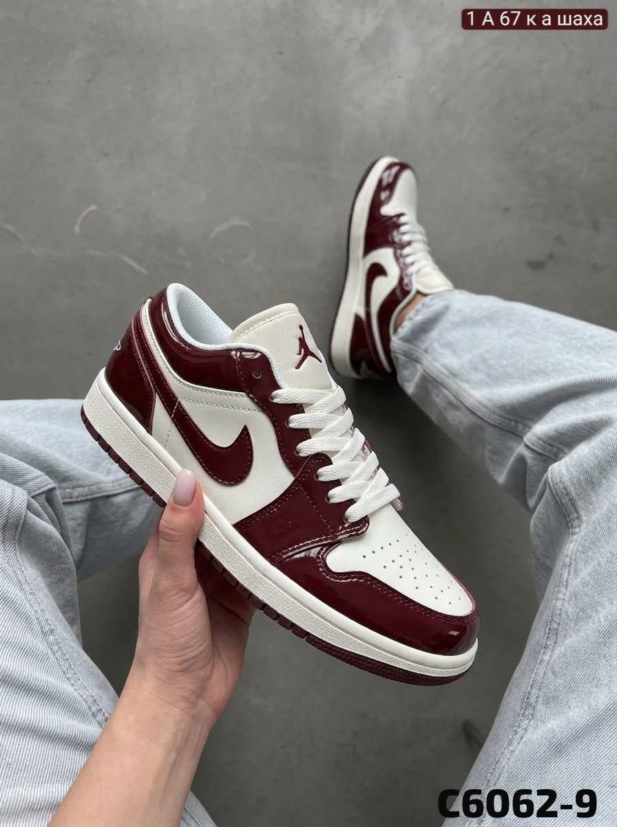 кроссовки бордовые,кроссовки nike air jordan 1 low,женские кроссовки nike dunk low,стильные кроссовки,кроссовки женские