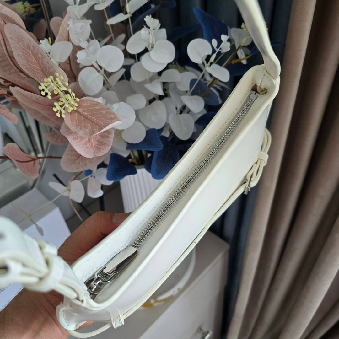 сумка,jacquemus сумка,jacquemus сумка на плечо,сумки женская,сумка белая