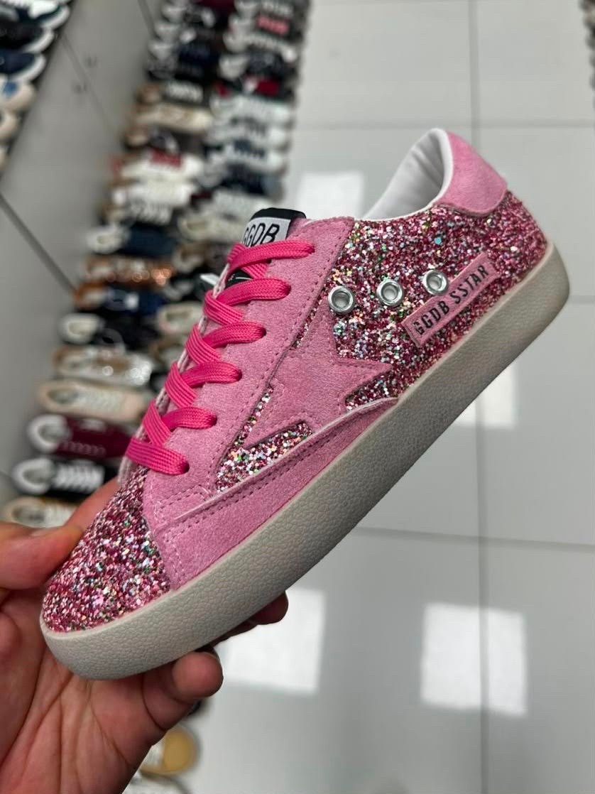 кеды super-star с блестками golden goose черный,женские кеды golden goose,кеды golden goose,голден гус кеды,