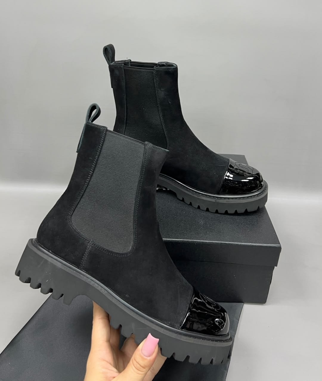 ботинки chanel,ботинки челси баленсиага женские,ботинки balenciaga,ботинки женские,ботинки balenciaga tractor зимние черные