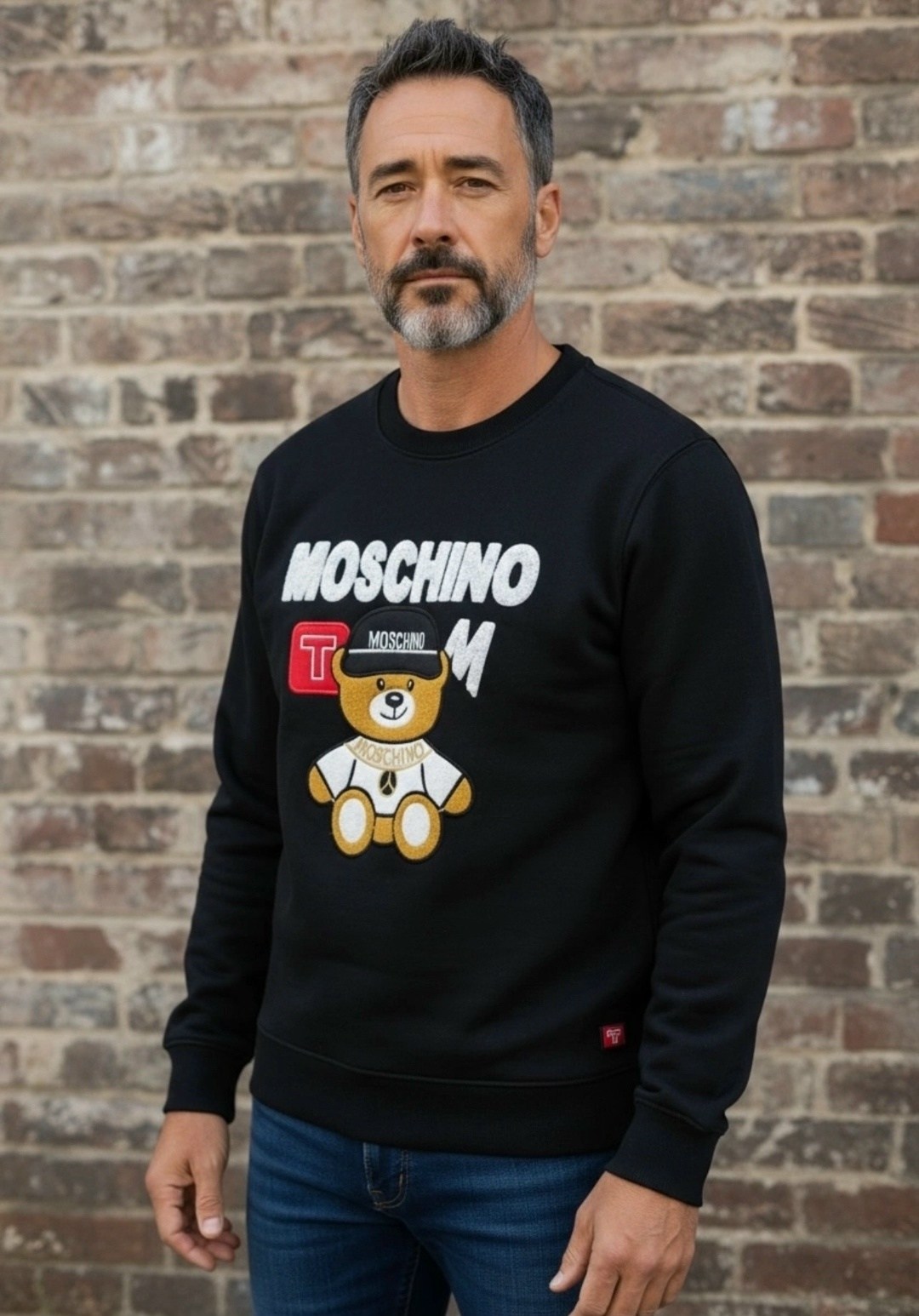 толстовка moschino,свитшот moschino,moschino moschino,franco moschino,худи moschino