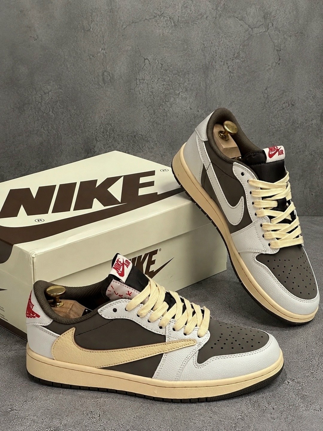 nike air jordan 1 low travis scott,кроссовки nike air jordan 1 low x travis scott,nike air jordan 1 low travis scott reverse mocha,кроссовки travis scott x air jordan 1 low,кроссовки nike air jordan 1