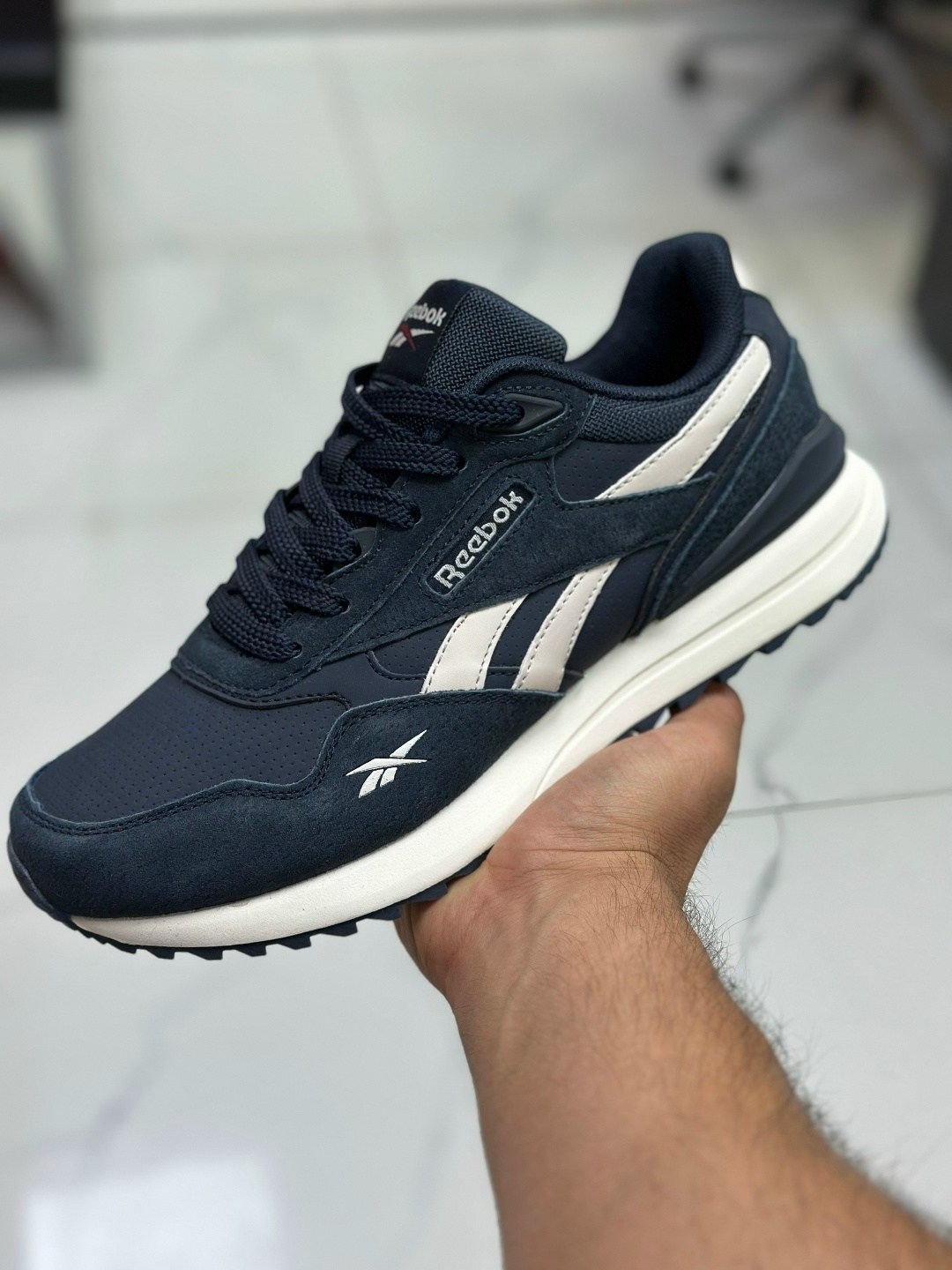 кроссовки мужские reebok,кроссовки reebok,кроссовки reebok classic,кроссовки reebok classic leather,замшевые кроссовки рибок мужские
