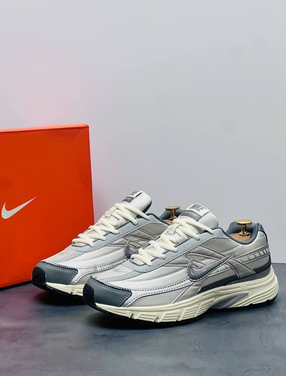 кроссовки nike initiator,женские беговые кроссовки nike initiator,кроссовки для бега nike initiator,nike initiator,кроссовки мужские nike
