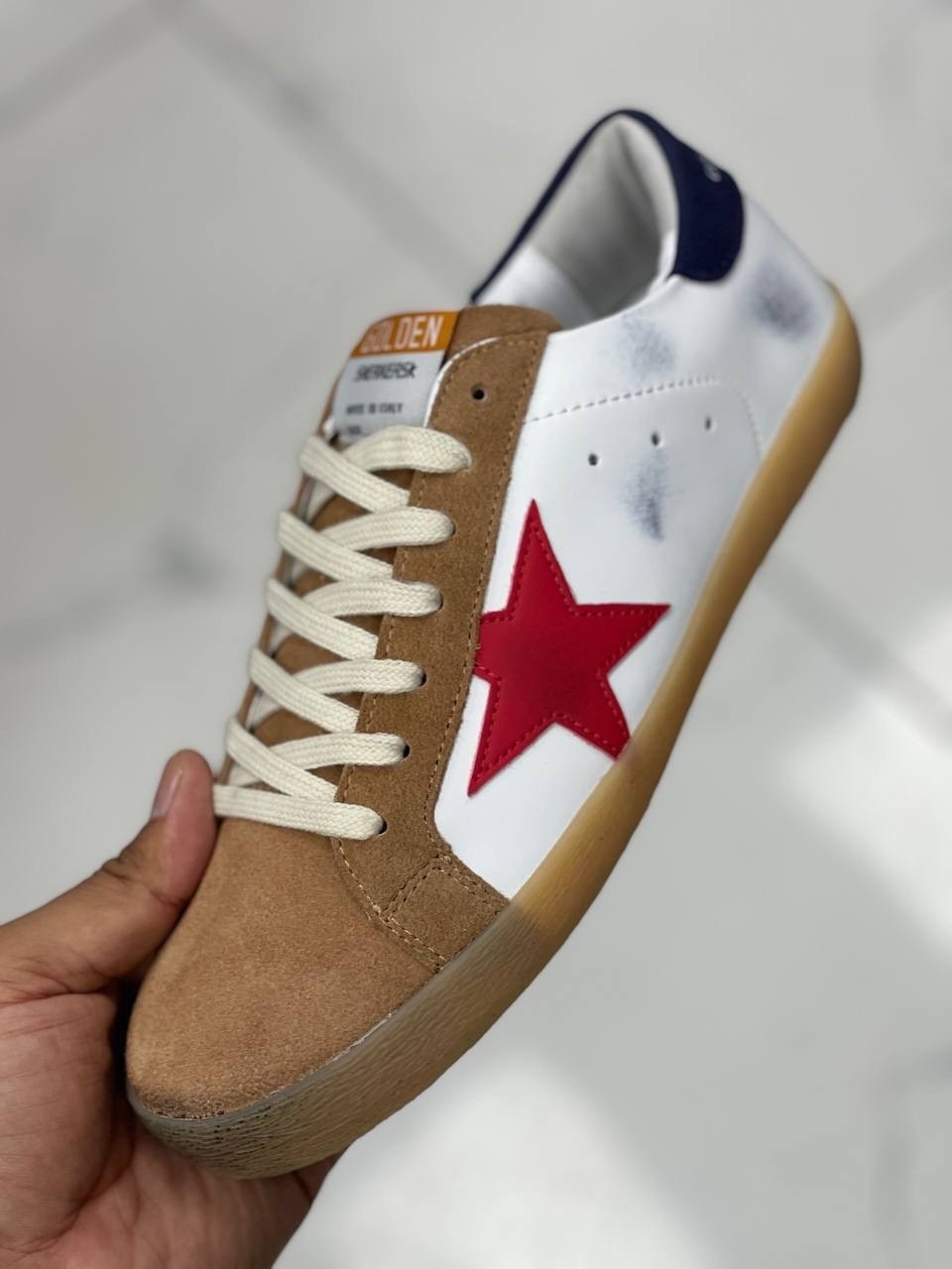 ,кожаные кеды golden goose superstar premium,спортивные туфли golden goose,golden goose кроссовки,кеды golden goose