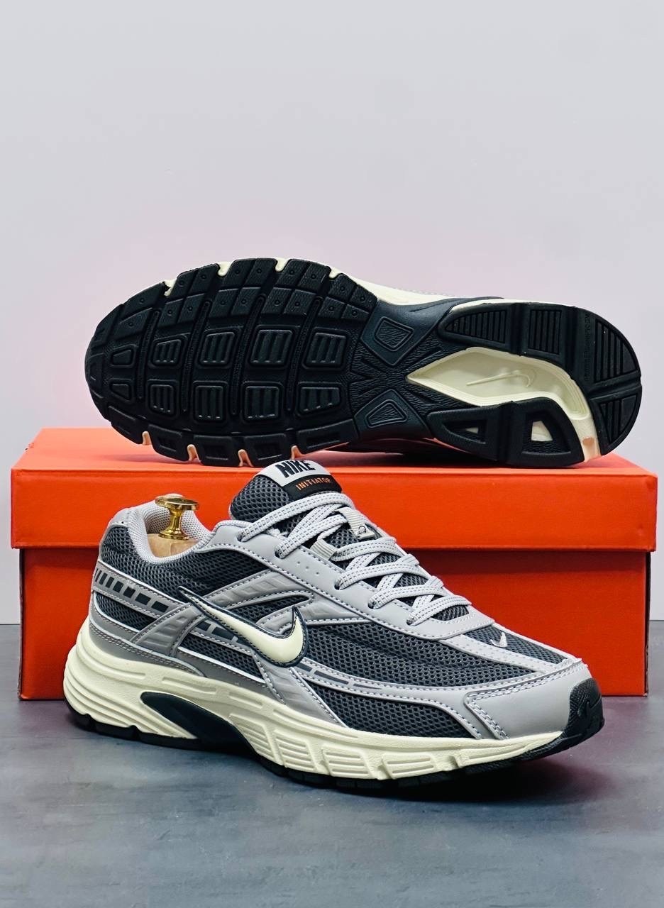 кроссовки nike initiator,мужские беговые кроссовки nike initiator с амортизирующей подошвой и дышащим верхом,мужские кроссовки nike,кроссовки для бега nike initiator,мужские беговые кроссовки initiato