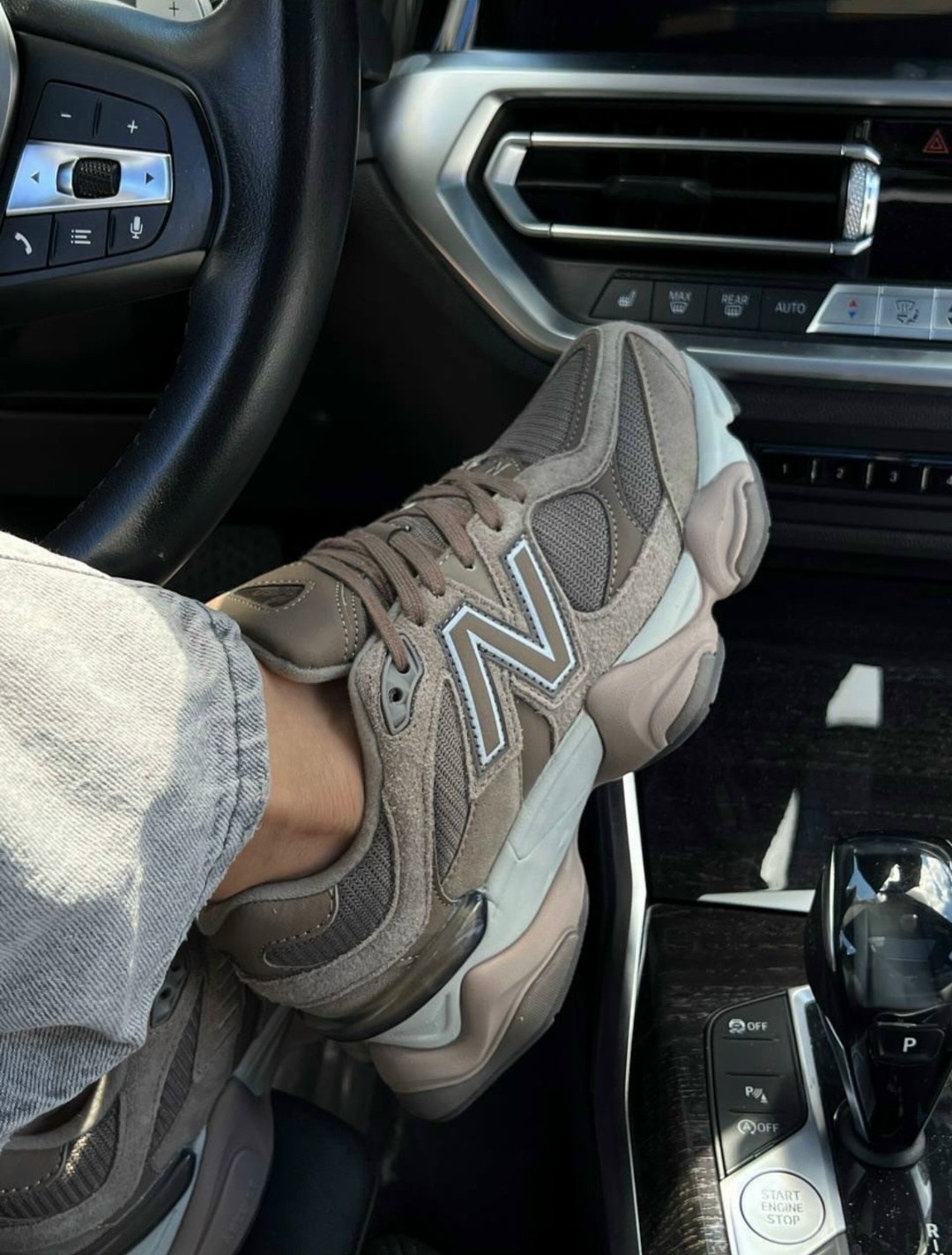 кроссовки new balance 9060,кроссовки new balance,женские кроссовки,кроссовки бежевые,кроссовки женские new balance