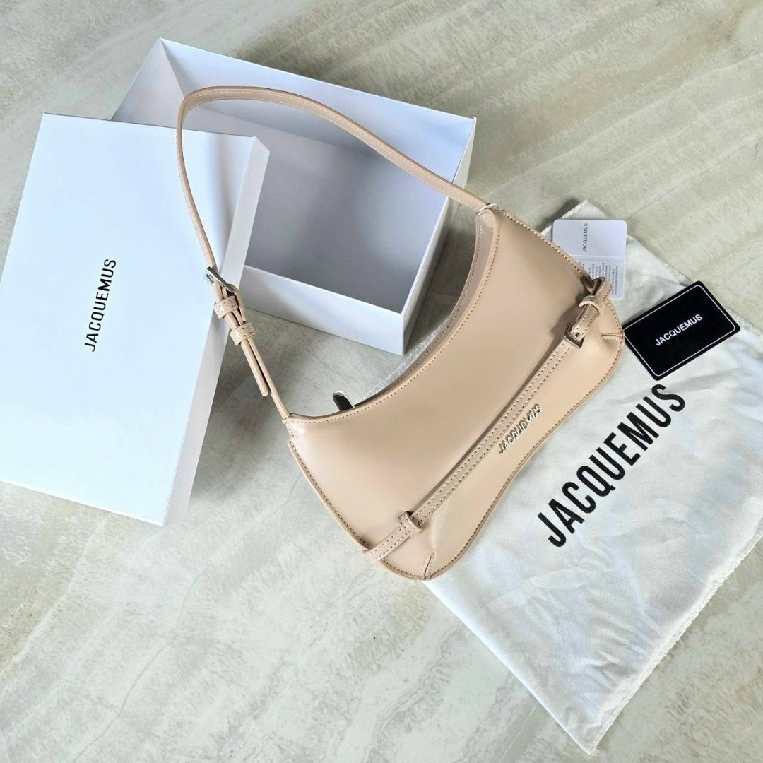 сумка,сумки женская,jacquemus сумка на плечо,сумка jacquemus,модная сумка