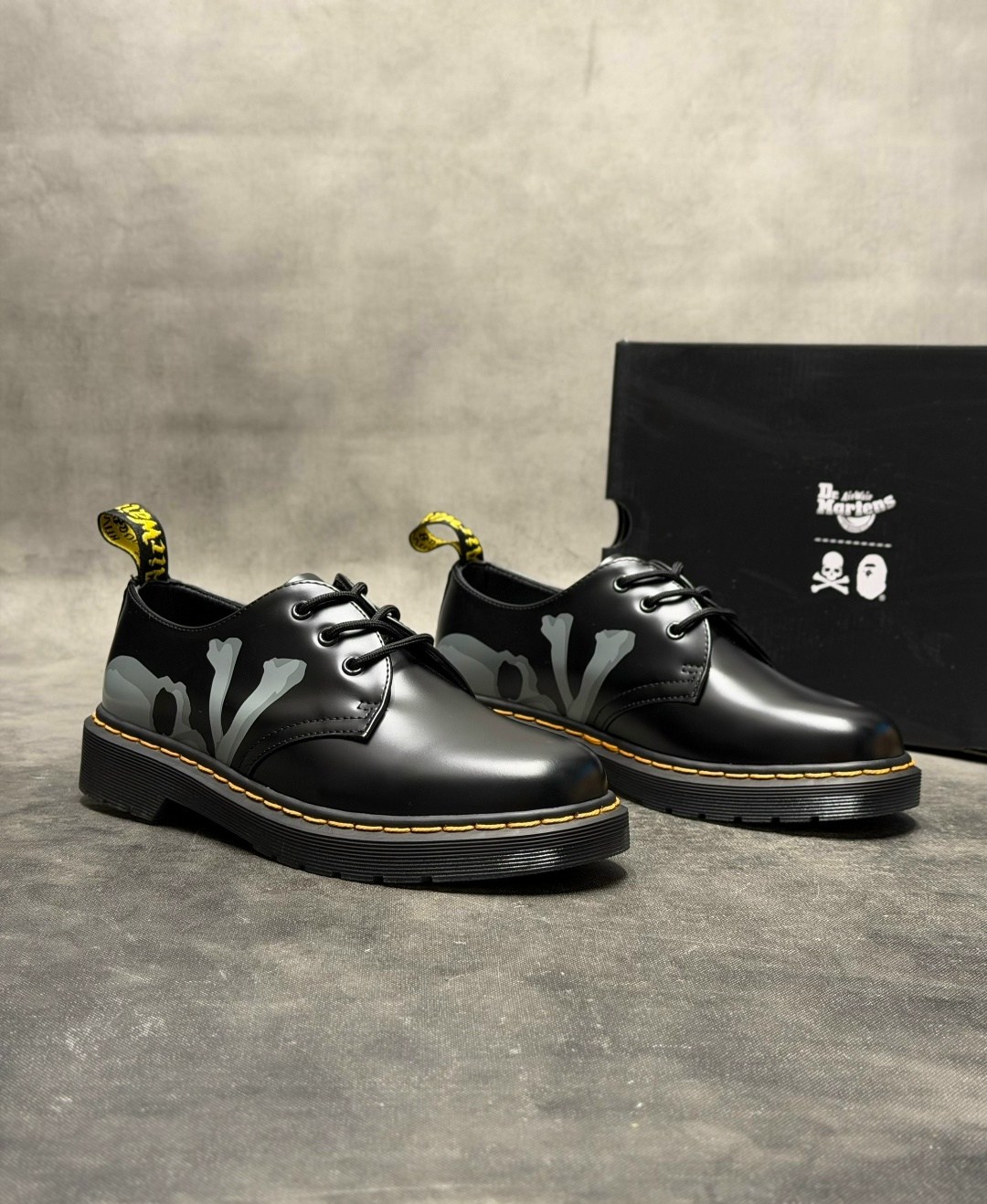 ,ботинки dr martens 1461 mastermind world x bape,мартинсы бейп,ботинки dr martens,bape dr martens