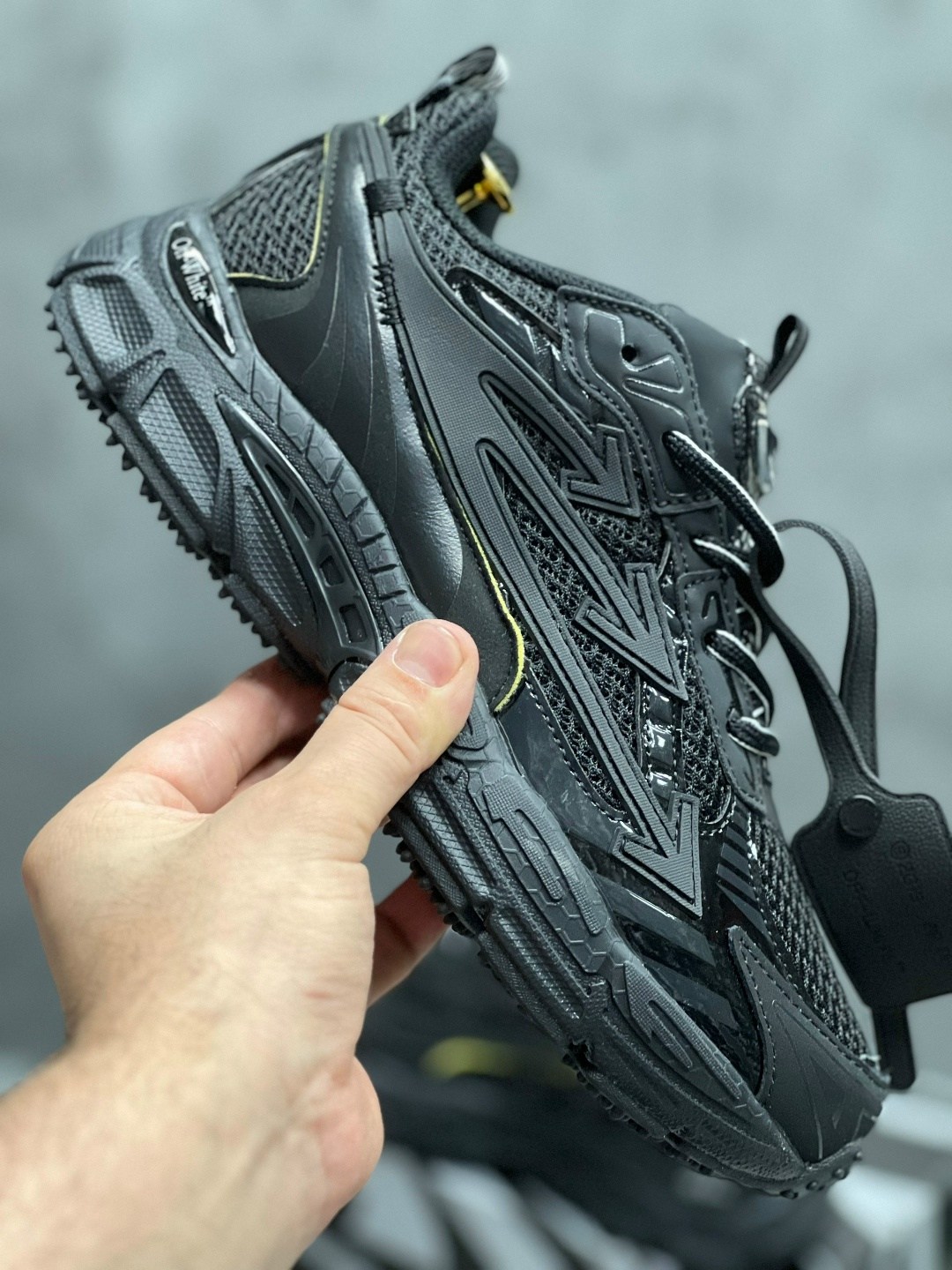 кроссовки off-white "be right back",кроссовки off white be right,кроссовки off white be right back triple black,кроссовки off-white be right back black,мужские кроссовки
