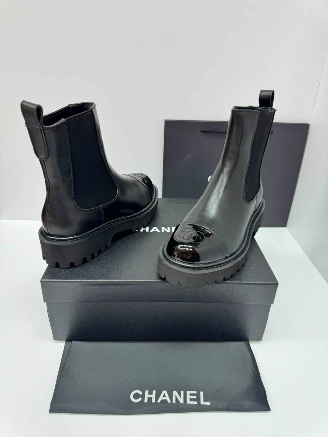chanel (шанель) новые женские осенне-зимние сапоги,chanel ботинки,ботинки шанель женские,сапоги chanel,сапоги шанель