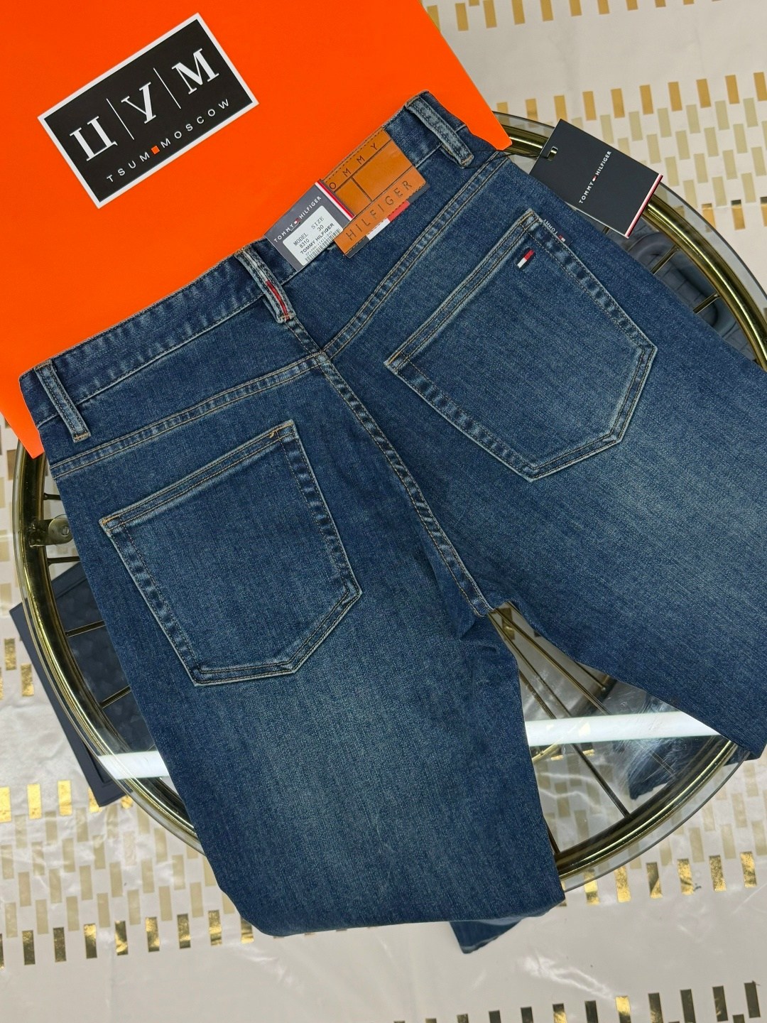 мужские джинсы tommy hilfiger,джинсы tommy hilfiger,мужские джинсы,одежда джинсы,женские джинсы tommy hilfiger