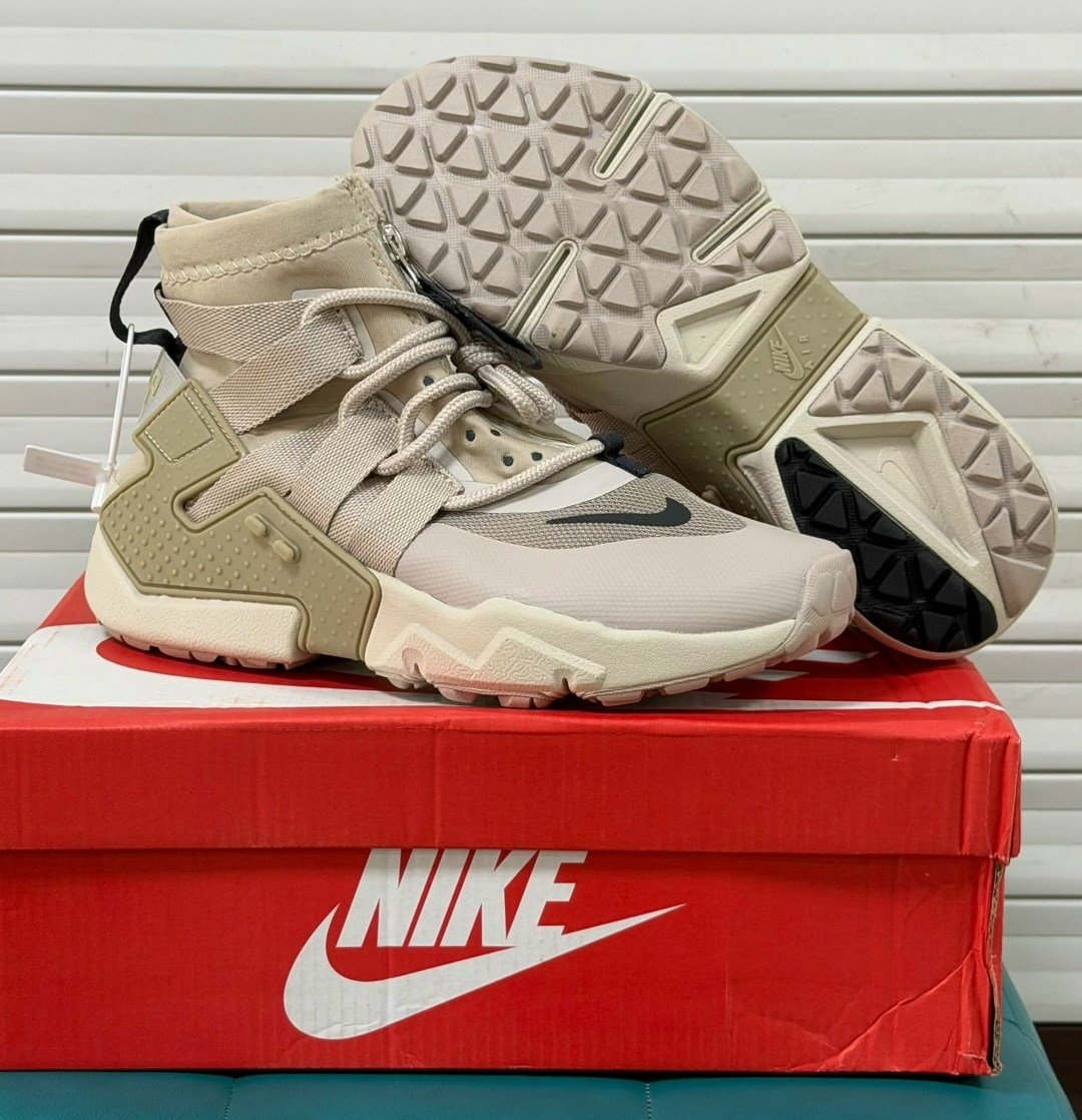 кроссовки nike air huarache gripp,кроссовки nike air huarache,кроссовки nike air huarache gripp triple,мужские кроссовки nike air huarache,nike air huarache gripp