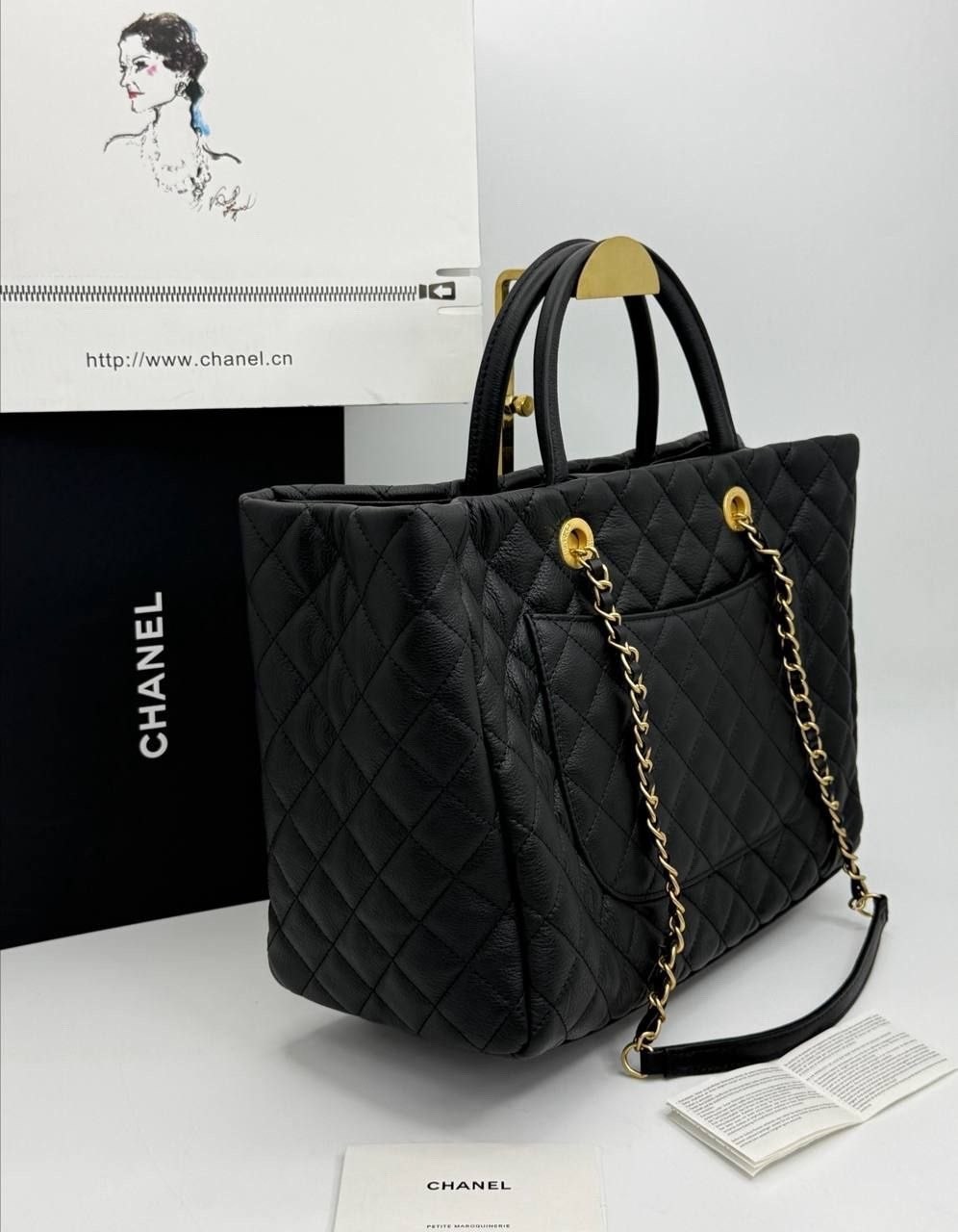 chanel сумка,женская сумка chanel,сумка шанель,брендовая сумка chanel,chanel шоппер кожа