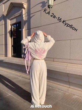 Костюм