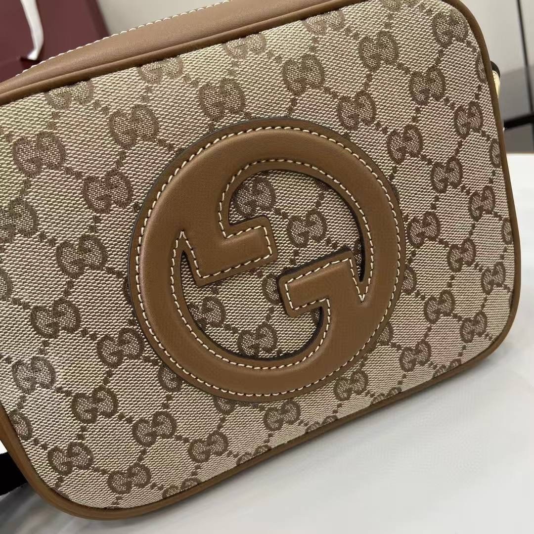 сумка gucci женская,gucci сумка,сумка через плечо gucci,сумка через плечо gucci blondie,gucci сумка на плечо