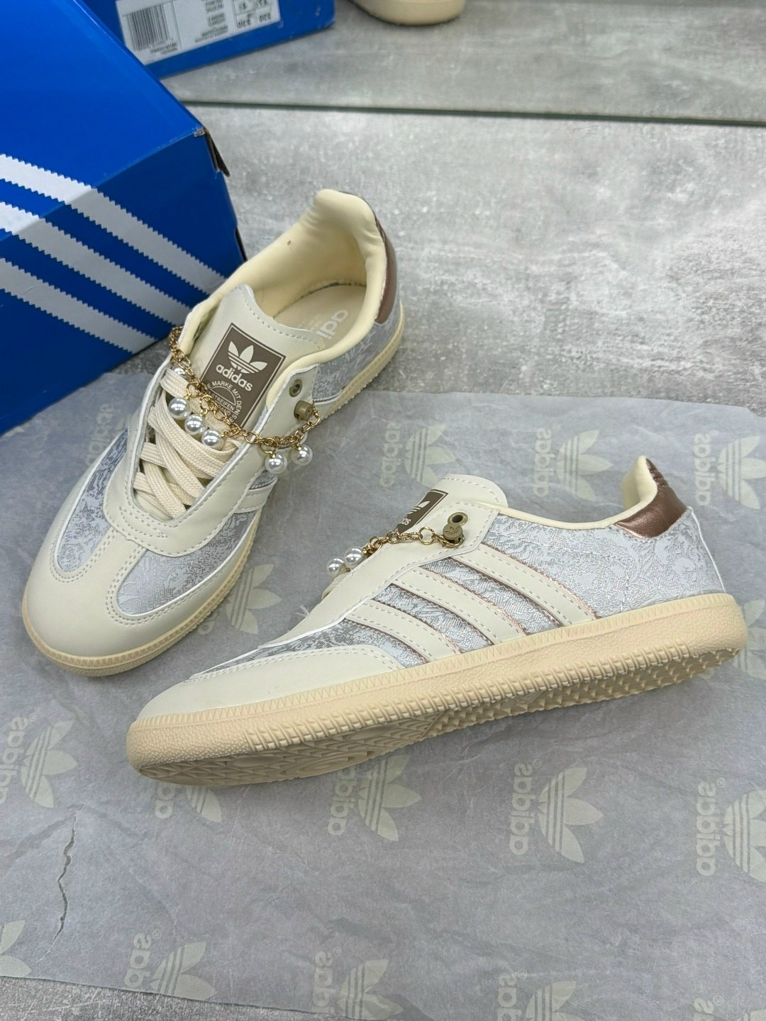 кроссовки adidas samba,кроссовки adidas,adidas кроссовки женские,кеды adidas originals samba og,адидас самба кроссовки женские