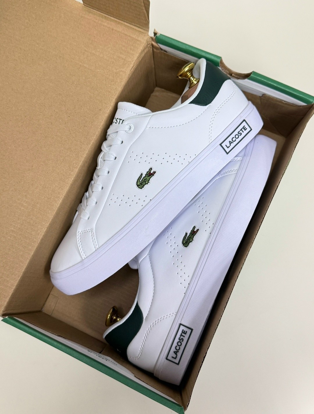 кроссовки lacoste,кеды lacoste,кроссовки мужские lacoste,кроссовки лакоста женские оригинал,кроссовки lacoste powercourt