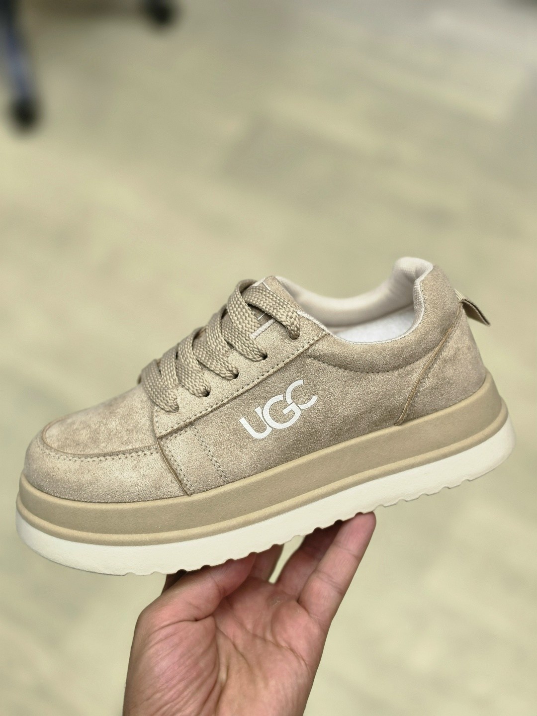 ,кроссовки ugg,кроссовки женскиe,кеды ugg женские,замшевые кроссовки