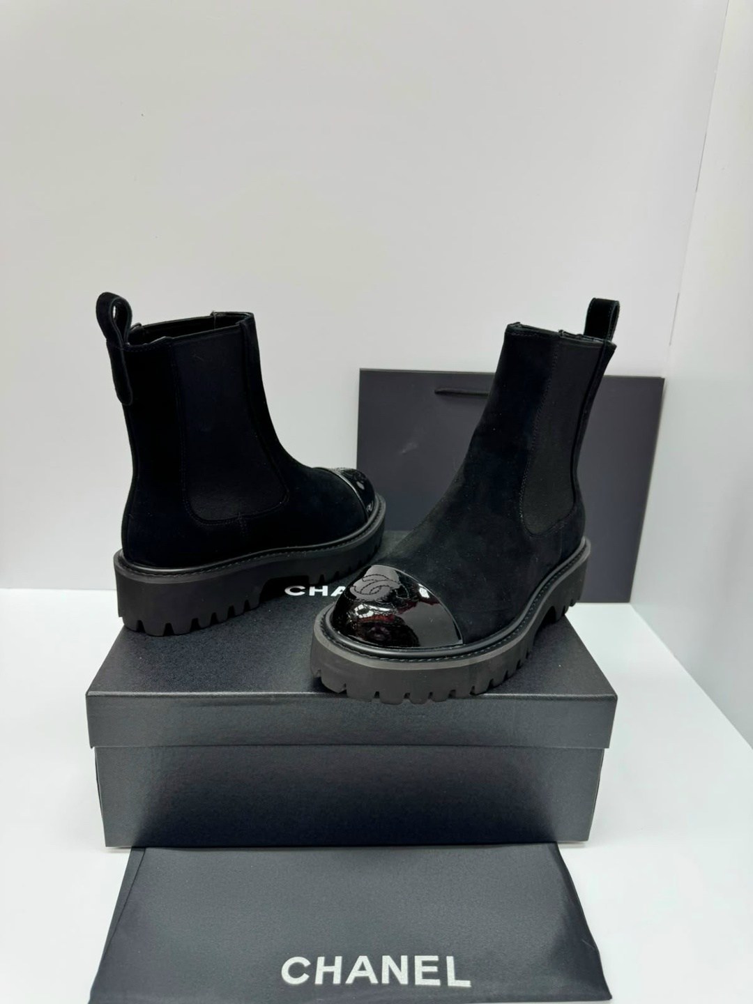 ботинки челси шанель женские,chanel (шанель) новые женские осенне-зимние сапоги,chanel ботинки,,сапоги chanel