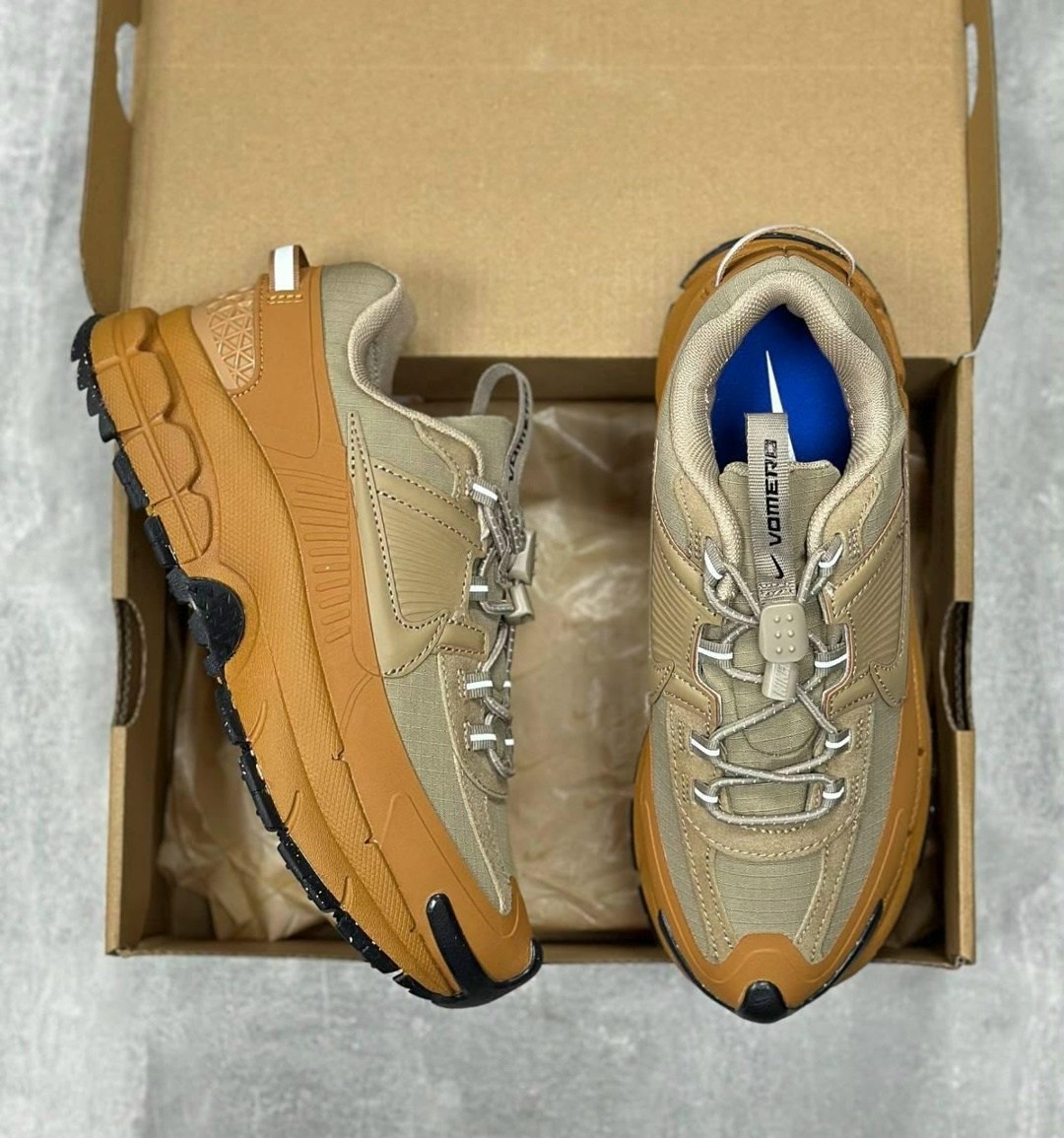 кроссовки nike zoom vomero roam 5,кроссовки nike zoom vomero 5,кроссовки nike zoom vomero roam 5 rupa цвет бежевый, оранжевый,nike air zoom vomero 5 roam,кроссовки nike air zoom vomero 5 roam 'flax'