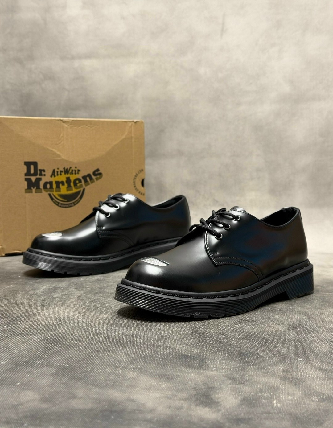 ,ботинки dr martens 1461 mastermind world x bape,мартинсы бейп,ботинки dr martens,bape dr martens