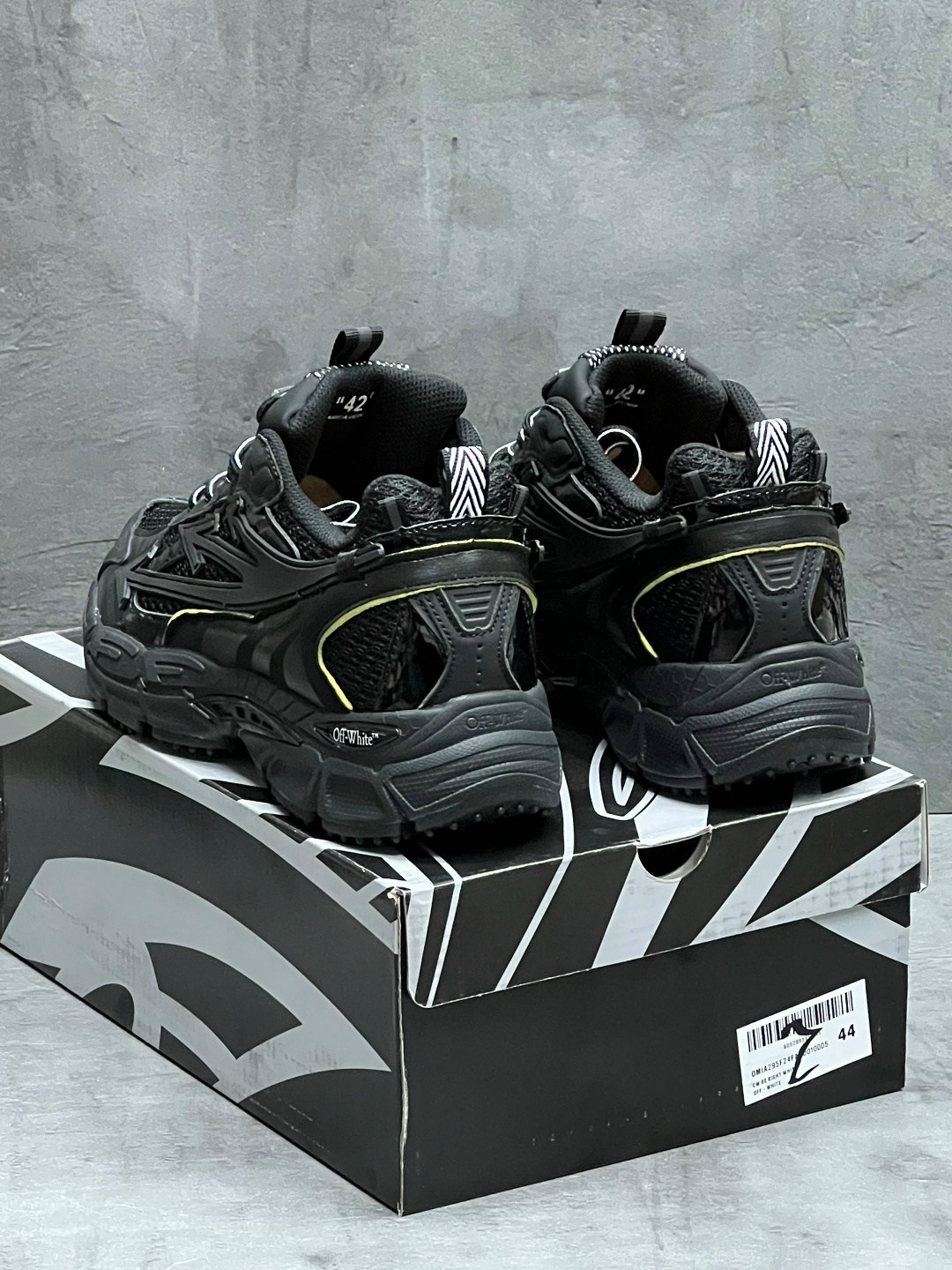 кроссовки off-white "be right back",кроссовки off white be right,кроссовки off white be right back triple black,кроссовки off-white be right back black,мужские кроссовки