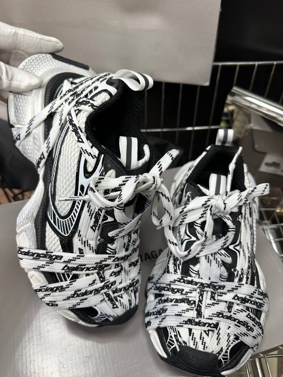 кроссовки женские balenciaga,кроссовки balenciaga balenciaga кроссовки,кроссовки 3xl balenciaga белый,balenciaga кроссовки,кроссовки balenciaga белый глянец 41 ru