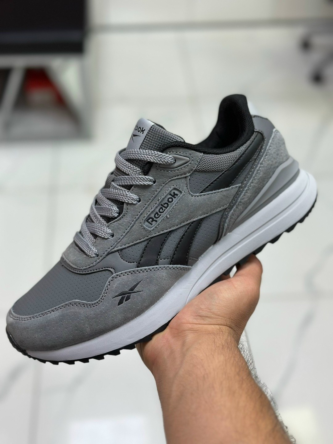 кроссовки мужские reebok,кроссовки reebok,кроссовки reebok classic,кроссовки reebok classic leather,замшевые кроссовки рибок мужские