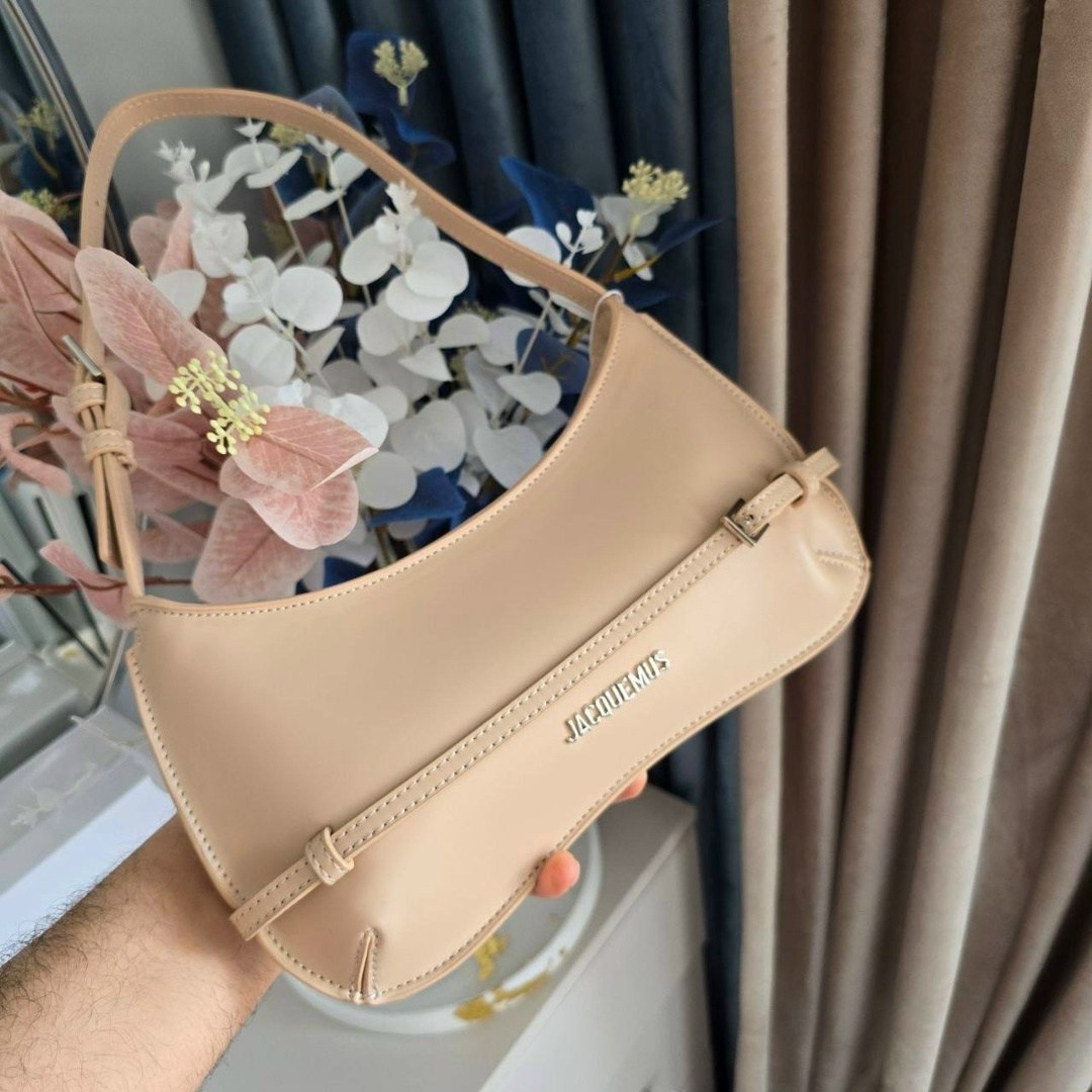 сумка,сумки женская,jacquemus сумка на плечо,сумка jacquemus,модная сумка