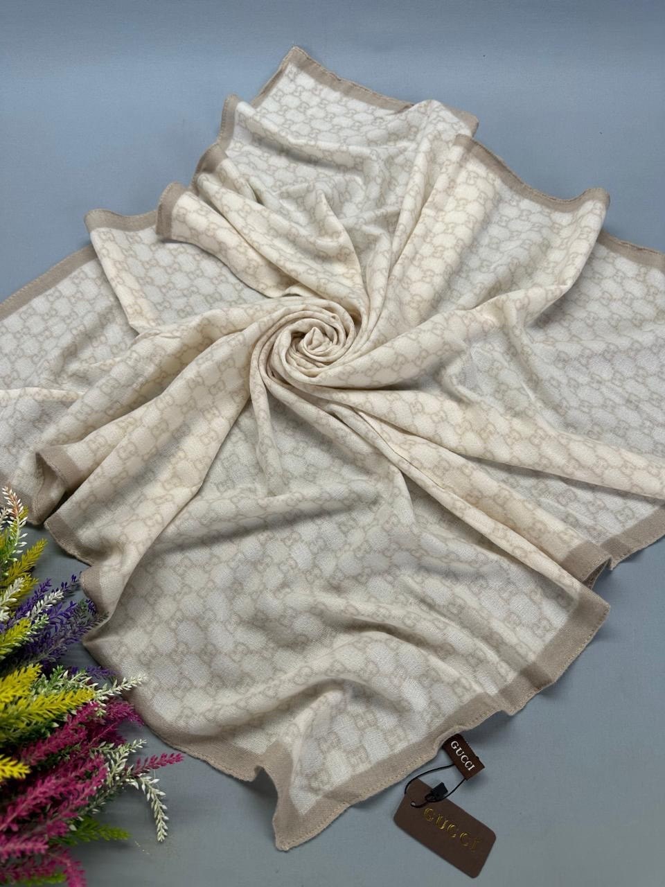 платок gucci,брендовый платок,шарфы и платки,шарфы для женщин,палантин платок