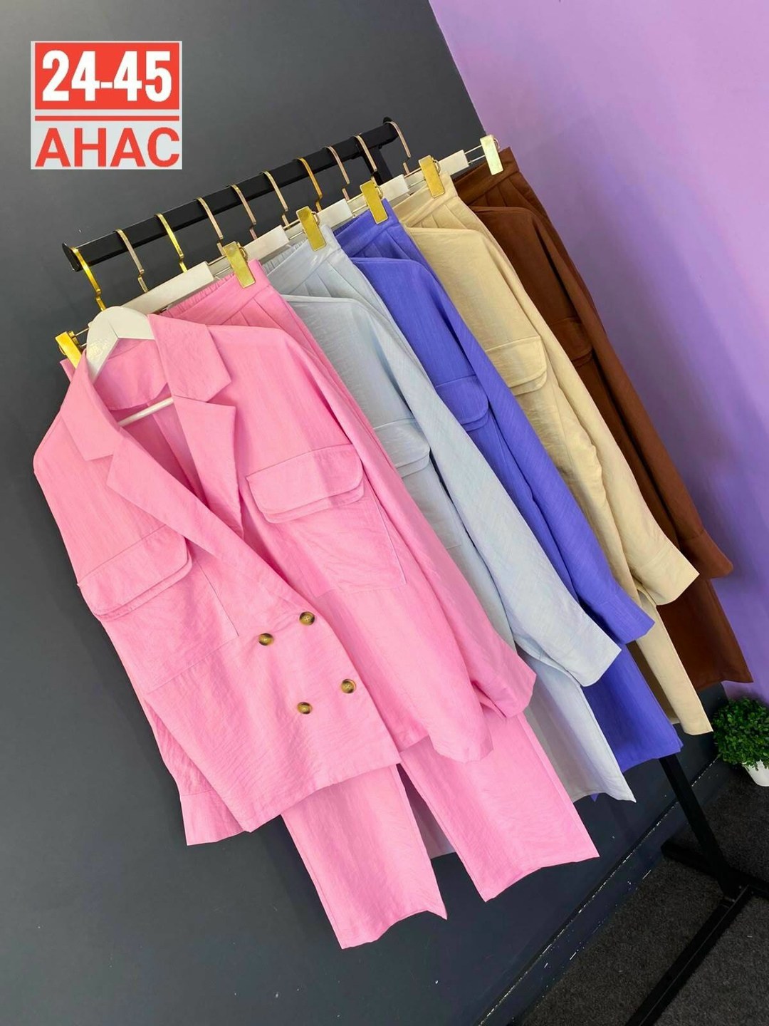 женский брючный костюм,брючный костюм розовый,брючный костюм,женский брючный деловой костюм,брючные костюмы для женщин стильные 2026