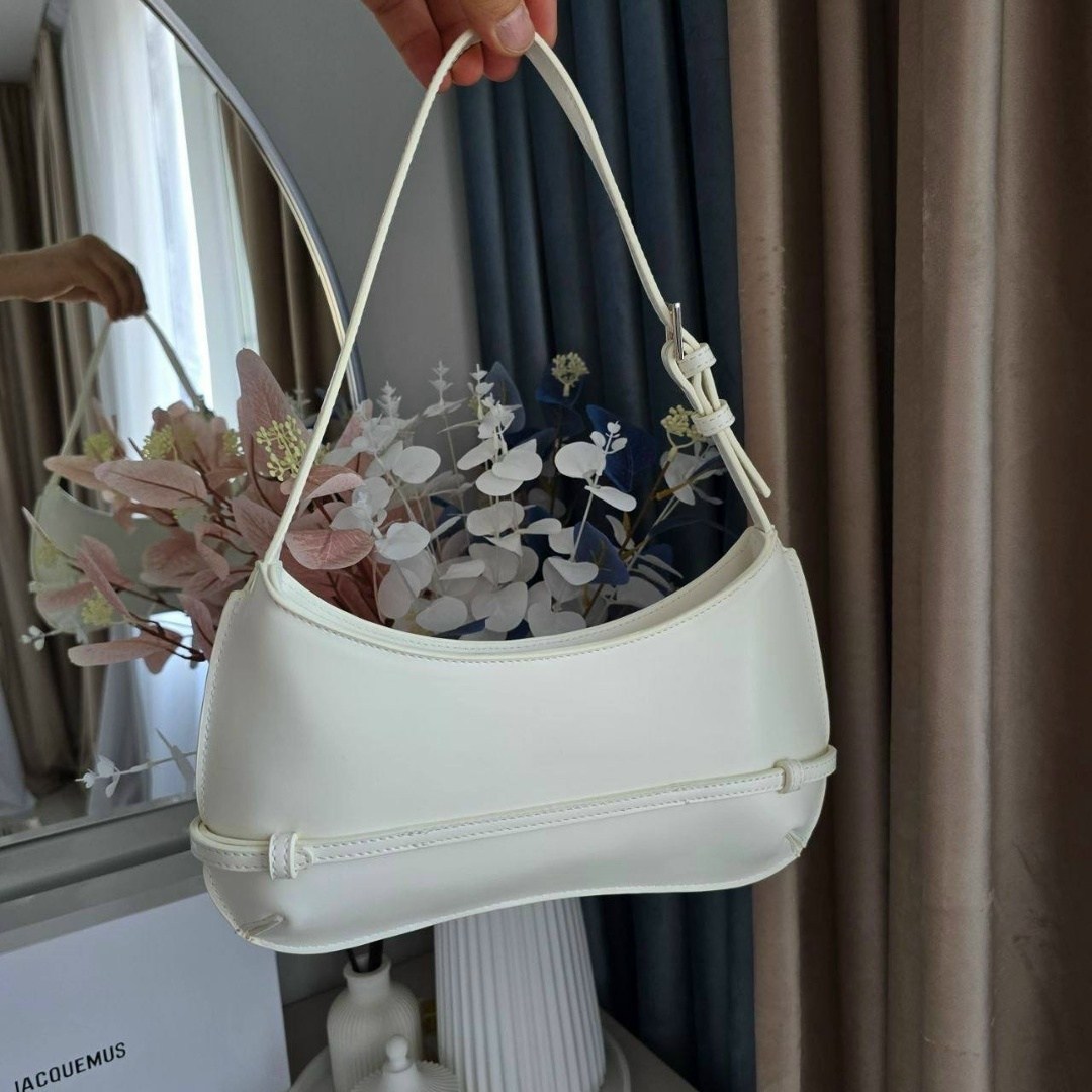 сумка,jacquemus сумка,jacquemus сумка на плечо,сумки женская,сумка белая