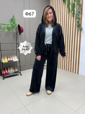 Костюм