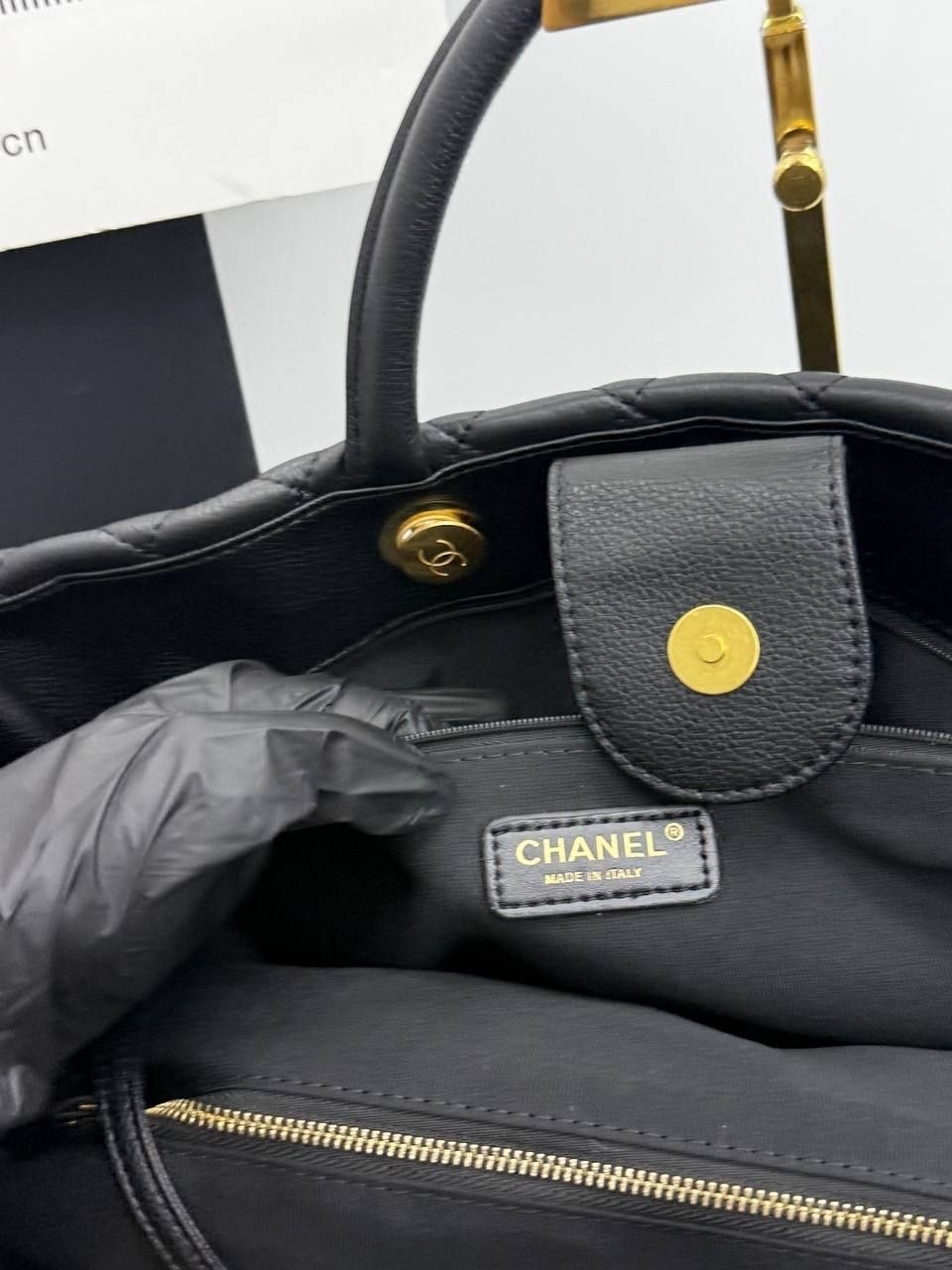 chanel сумка,женская сумка chanel,сумка шанель,брендовая сумка chanel,chanel шоппер кожа